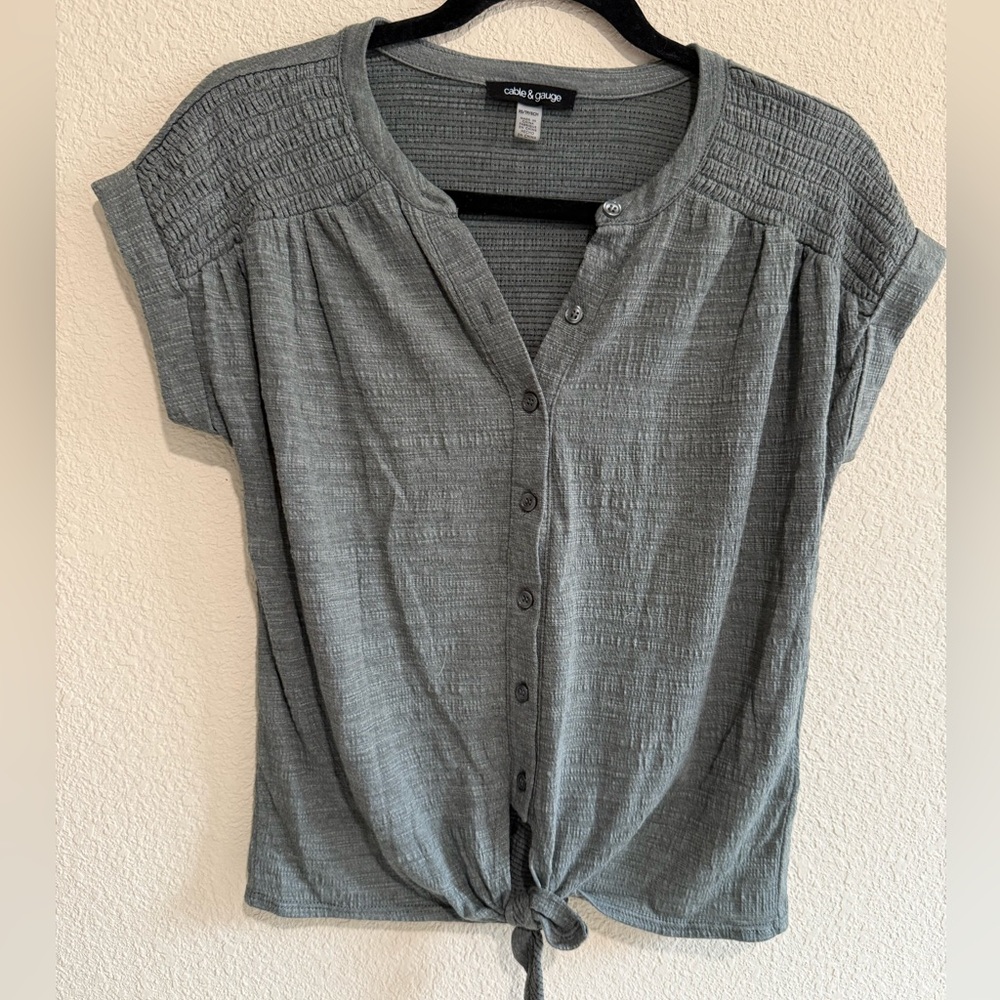 Cable & Gauge Gray Button-Down Shirt